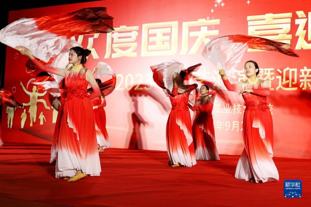 澳门白菜跳槽金活动